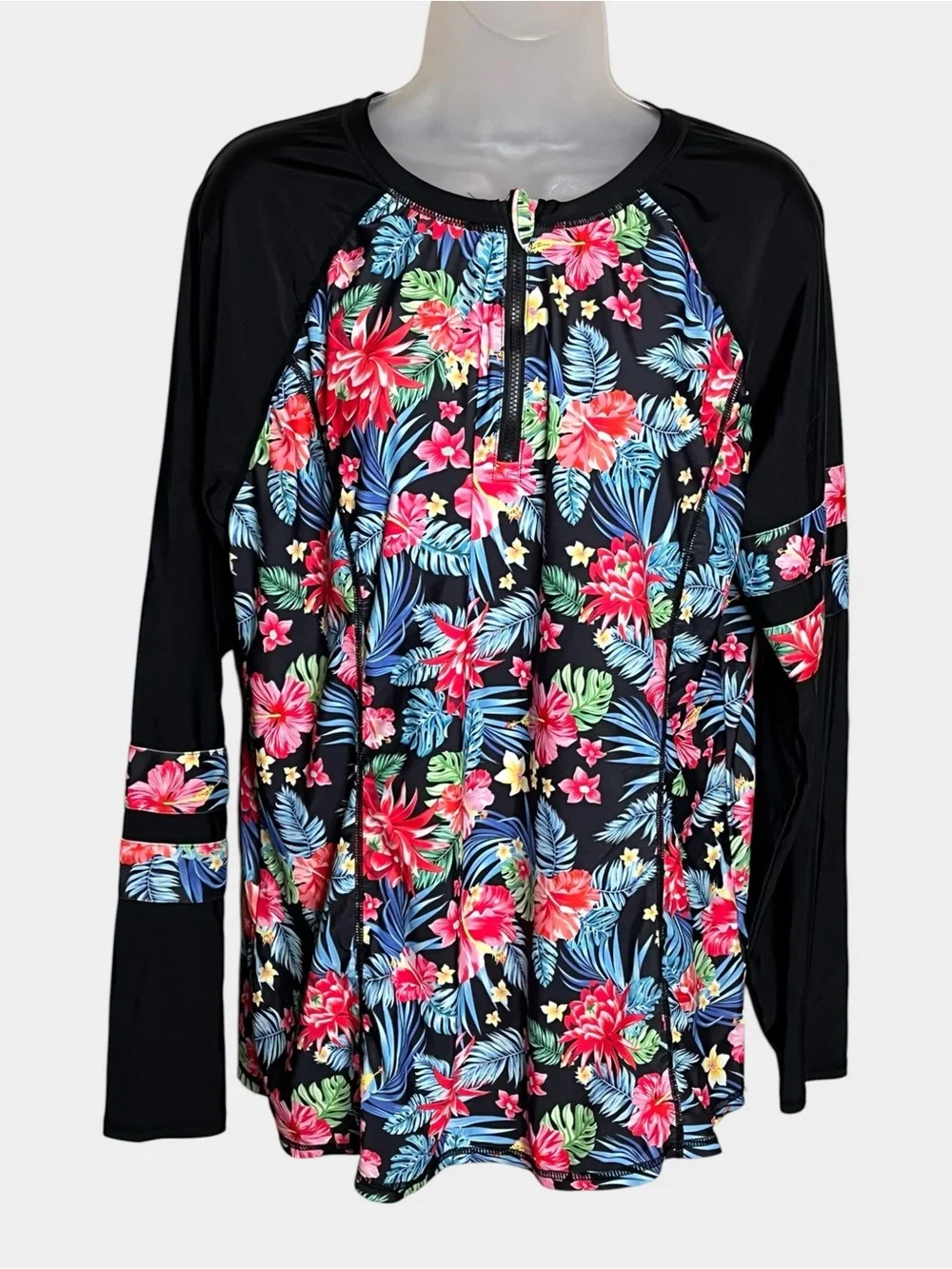 Black Tropical Floral Long Sleeve Rash Guard Swim Top Plus Size 2XL